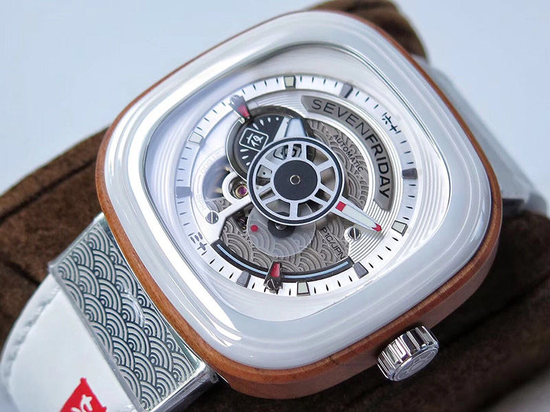 SV 七个星期五sevenfriday SF-P1B/03-X027日本东京樱花限量款对比